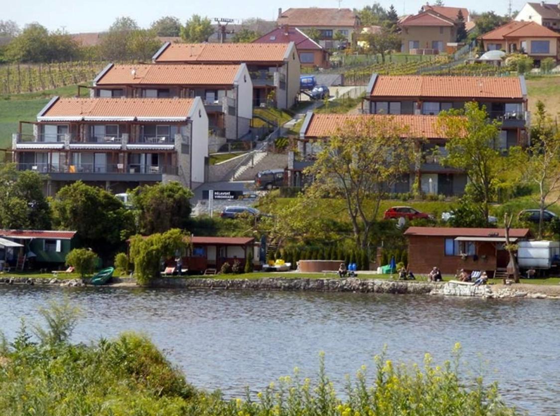 Palava Eu 11 Apartment พาฟลอฟ ภายนอก รูปภาพ